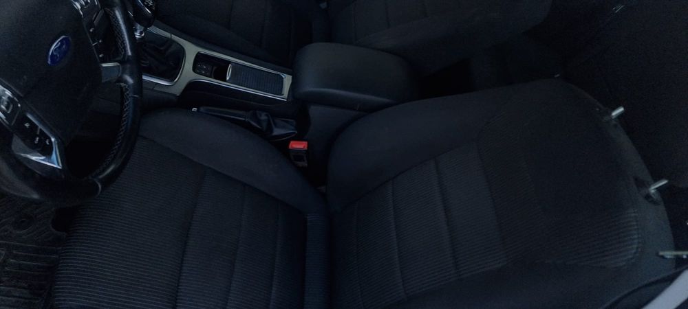 Ford mondeo  2.0tdci 140cp,manuala