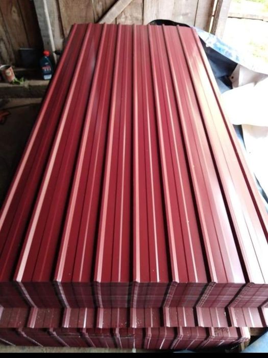 Tabla pentru gard și acoperiș