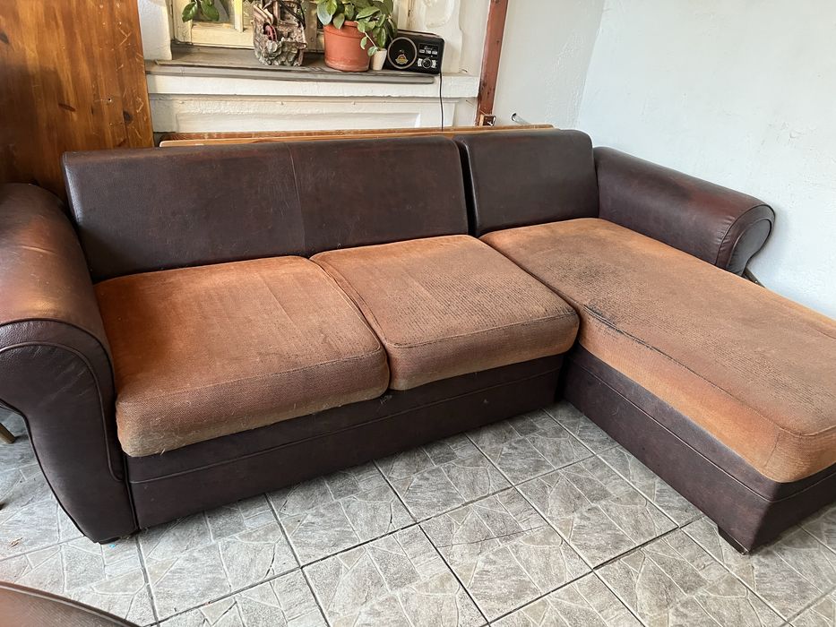 Vand coltar din piele