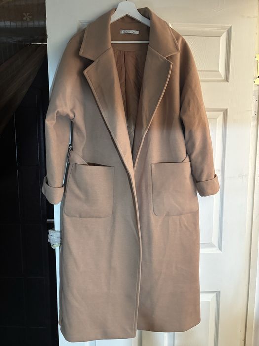 Срочно зимнее пальто в хорошем состоянии