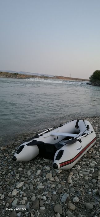 Barca gonflabila Kormoran  cu motor Storm