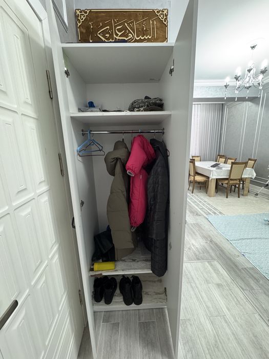 Продам новый шкаф в прихожую