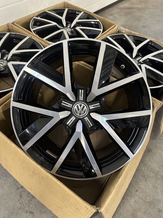 Jante 20 ORIGINALE VW Touareg III R-Line CR Braga CR7 Audi Q7 Bico