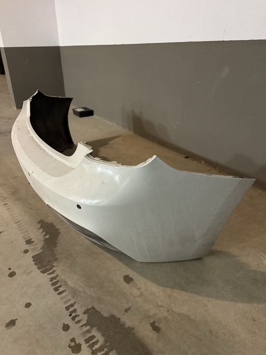 Vand bara  spate bmw seria 1 F20 / M  pachet / M 135