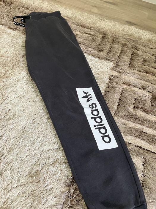 Дамско долнище Adidas