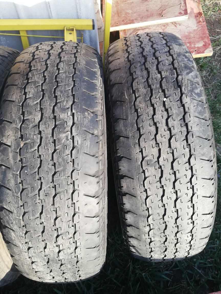 BRIDGESTONE Dueler H/T 255.70R15 C