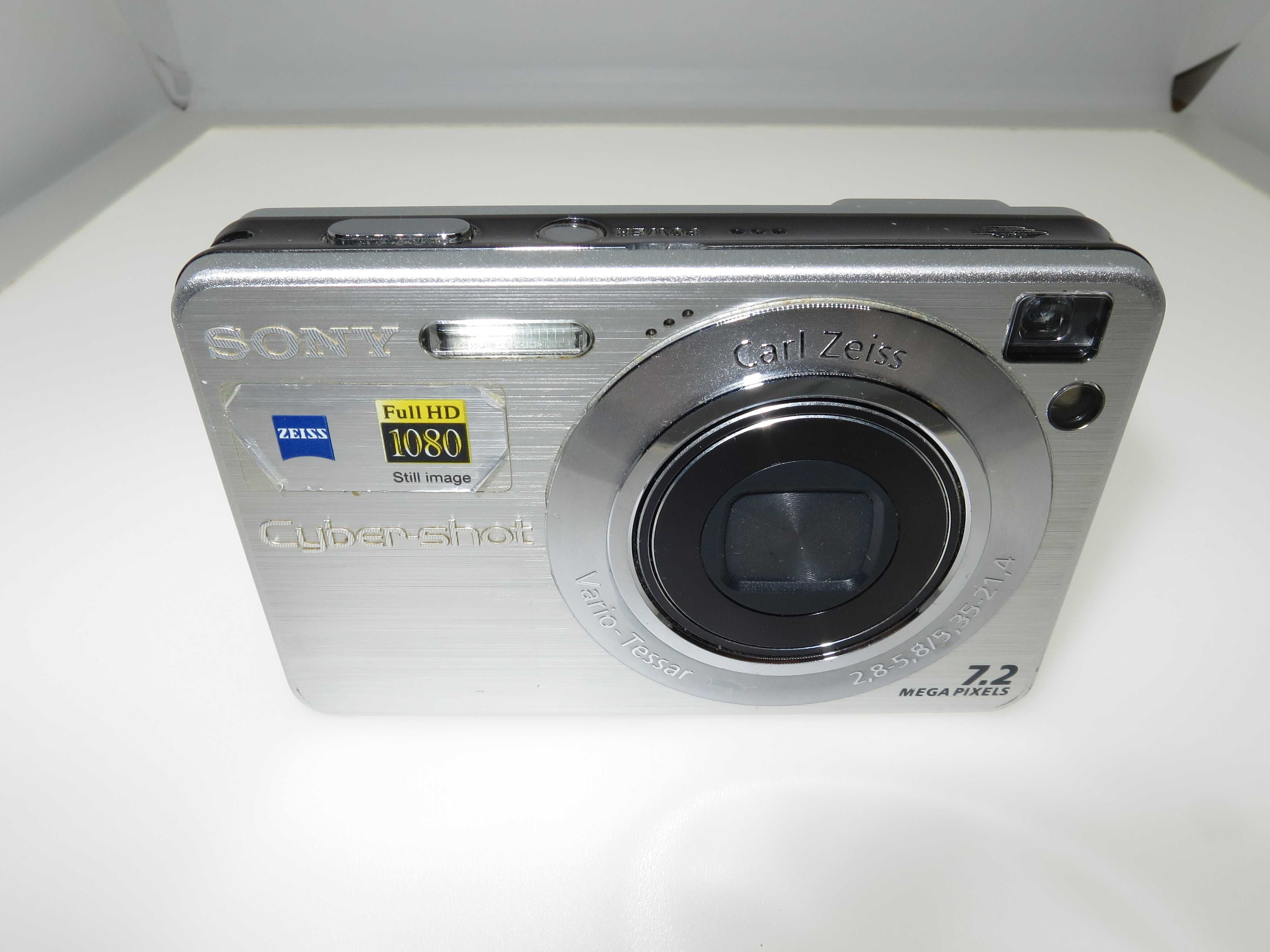 Sony Cyber-shot W120 компактен сребрист фотоапарат, работи отлично