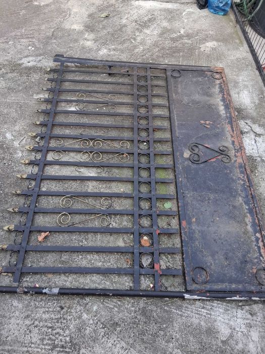 Vand poarta completa din fier forjat