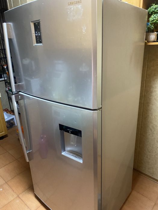 Холодильник Самсунг