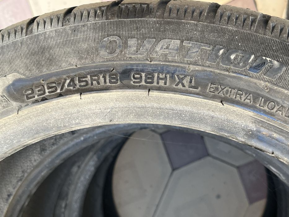 Зимние шины б/у.