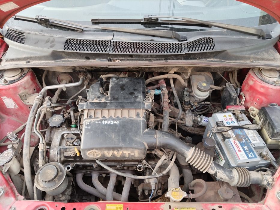 Toyota Yaris 1.0 газ