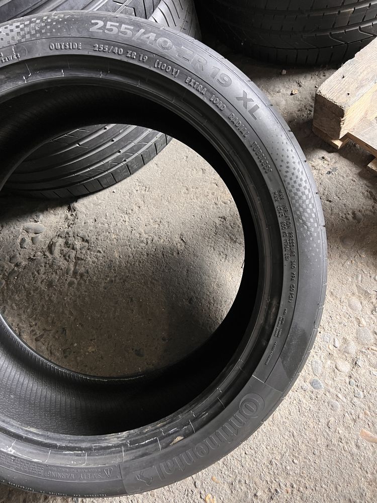 2 anvelope vara 255/40/19 , Continental , DOT 2021 !