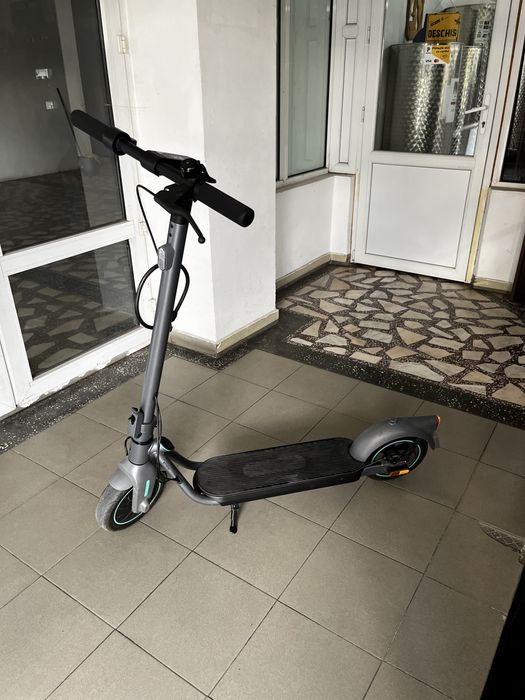 Trotineta electrica B-Twin dechatlon