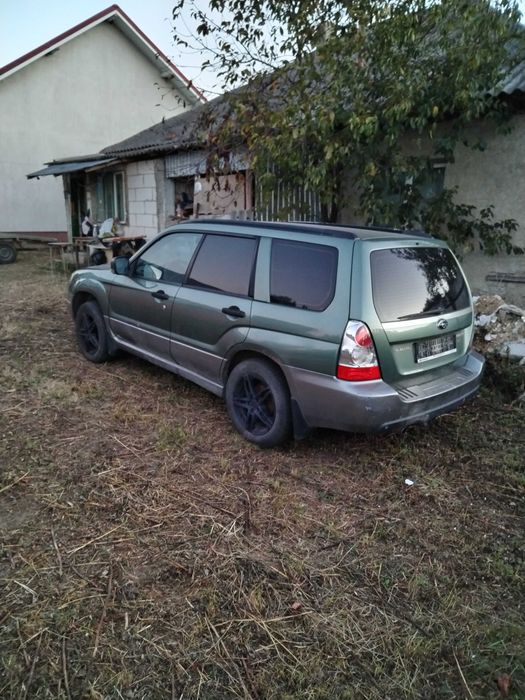 Subaru Forester 2,0 benzină+gpl automată