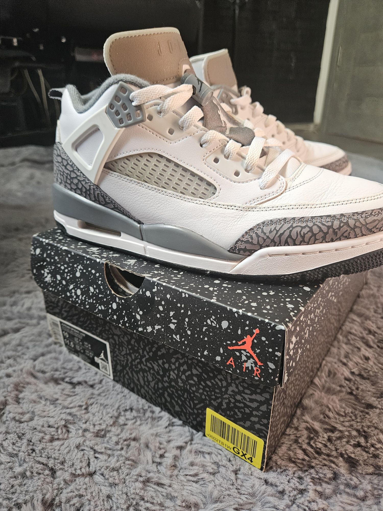 Jordan Spizike - Low - Wolf Gray