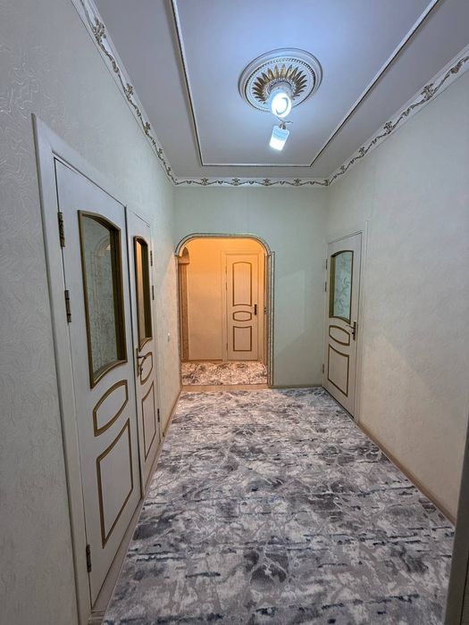 Аренда сергели 4 3/2/5 ремонт евро хамма шароитлари бор оилага ёки ино