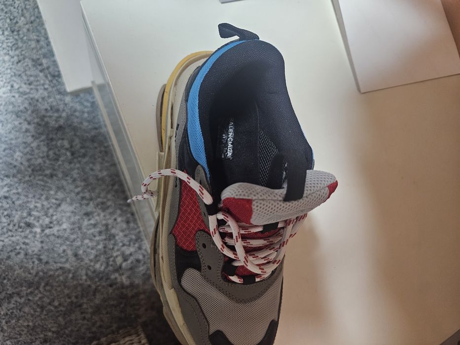 Vând adidași balenciaga nr.41