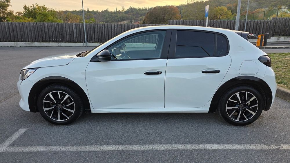 Peugeot 208 1.5 BlueHDI 2021