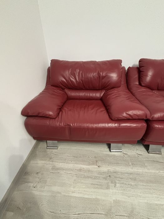 Canapea si 2 fotolii piele naturala , italsofa