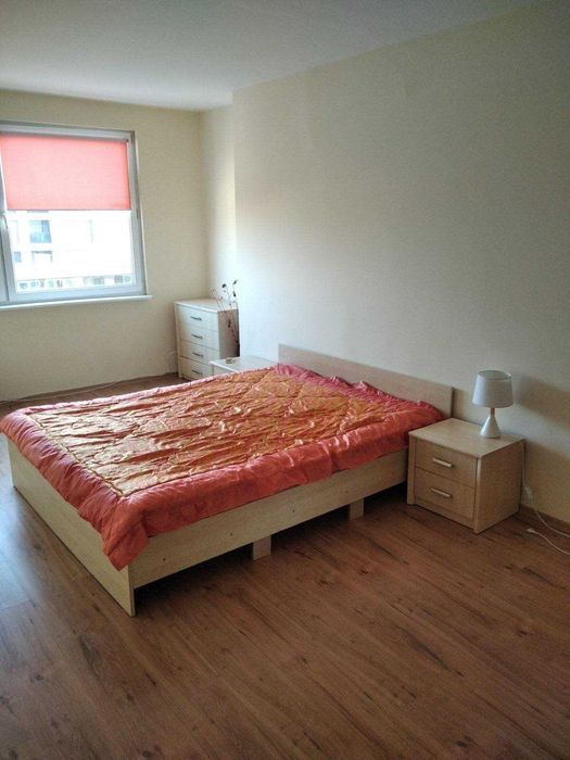 Дава се под наем Двустаен апартамент в Бургас, Център - 65 кв.м за 275 € - Снимка #1