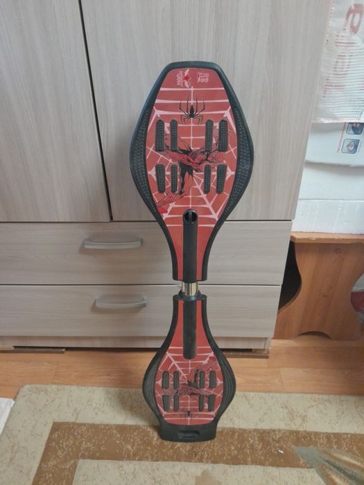 Продам б/у сноуборд, в отличном состоянии, на колесиках, Пр-во Корея