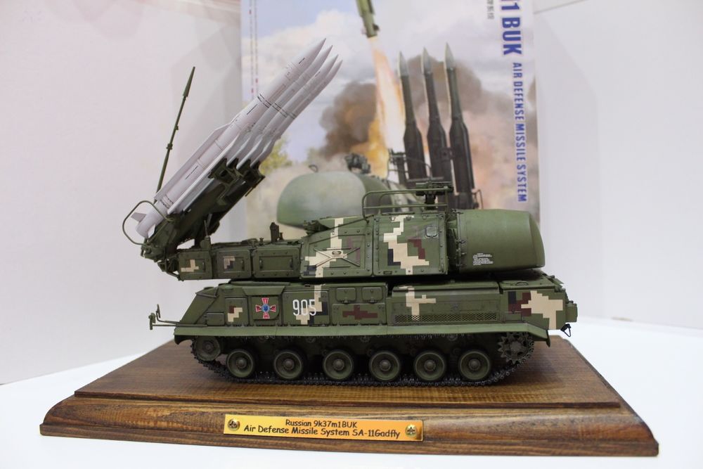 Сглобявам Стендови Модели по Поръчка