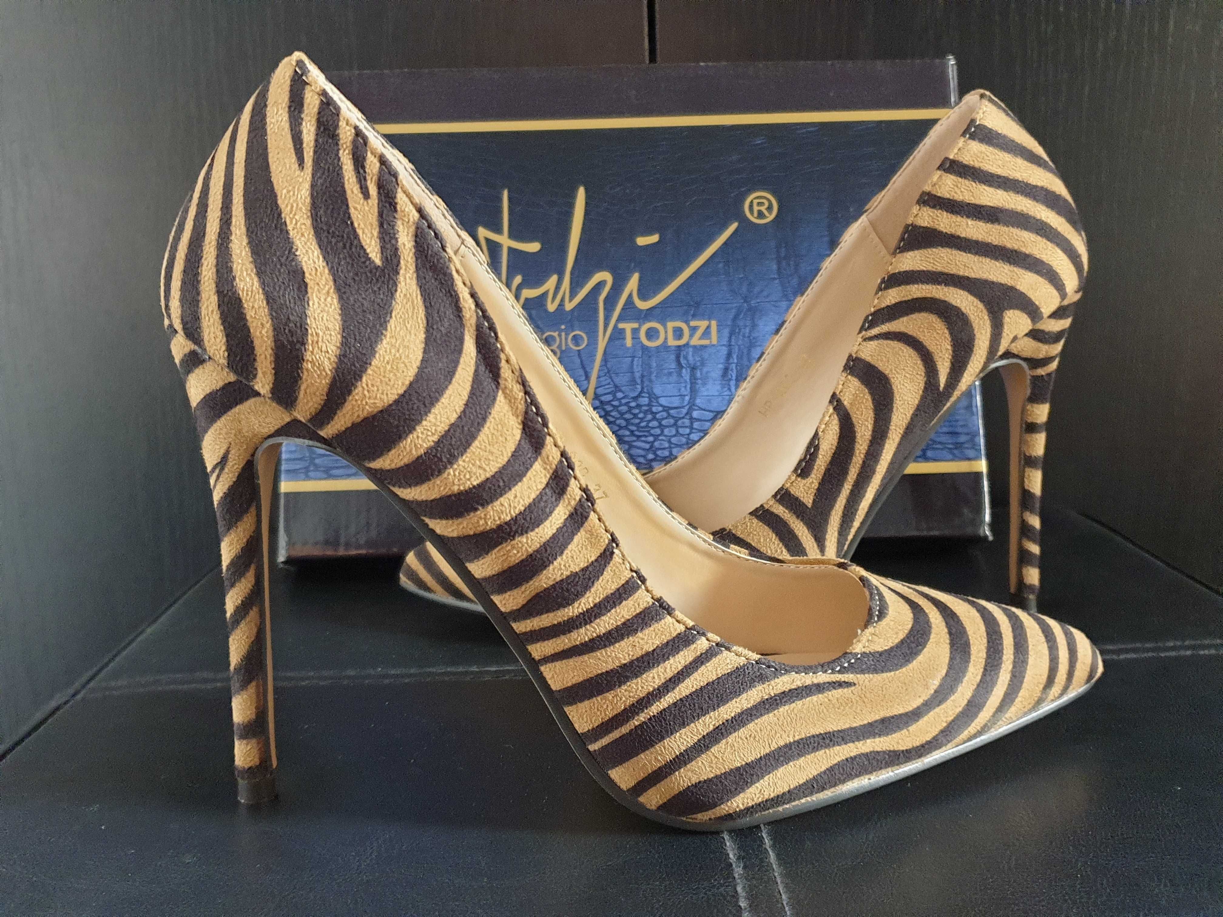 Pantofi stiletto animal print, marimea 37 si 38, toc 11,5 cm