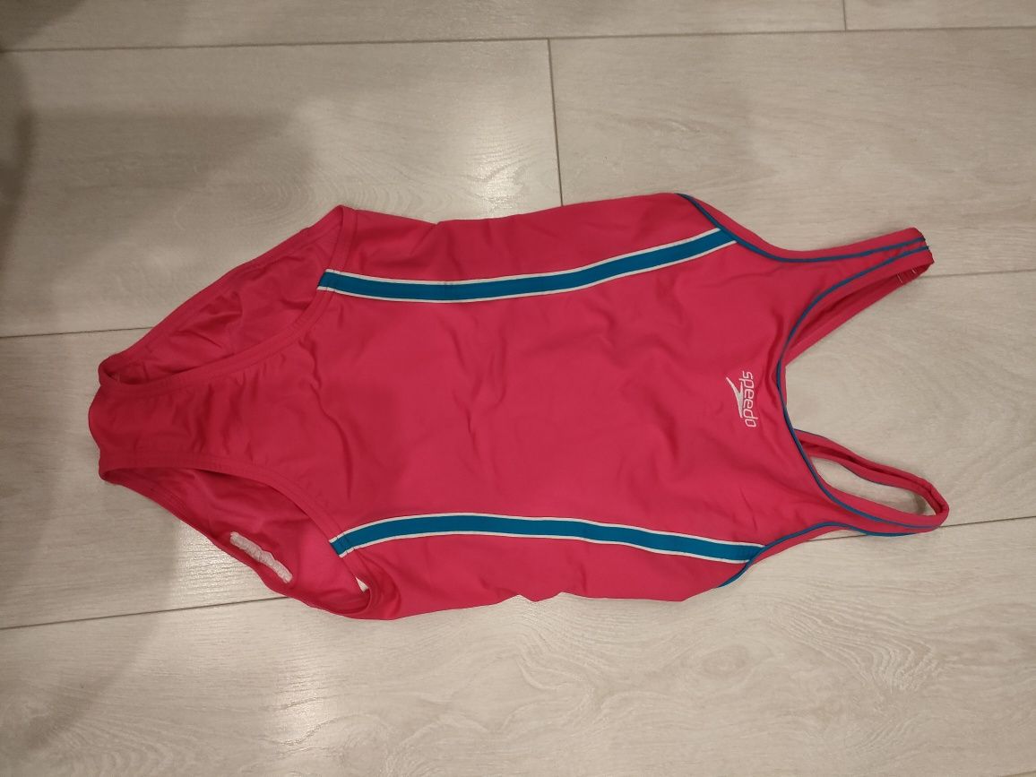 Vând costum baie Speedo 140 cm