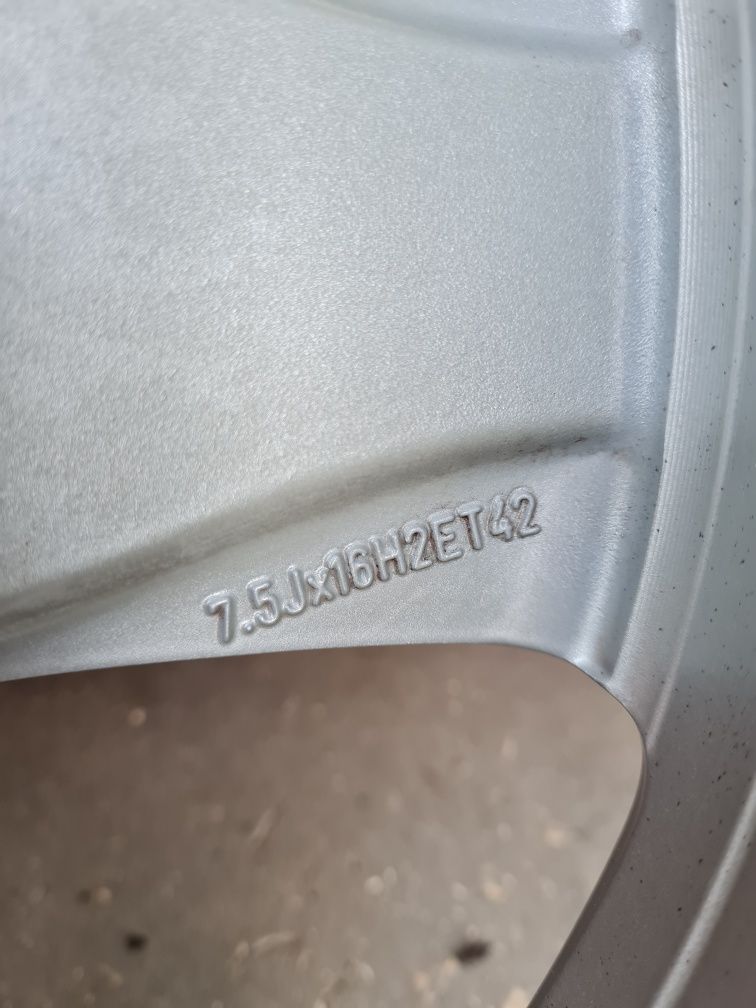 Оригинални джанти за МЕРЦЕДЕС MERCEDES R16 5x112 ET42 7.5J