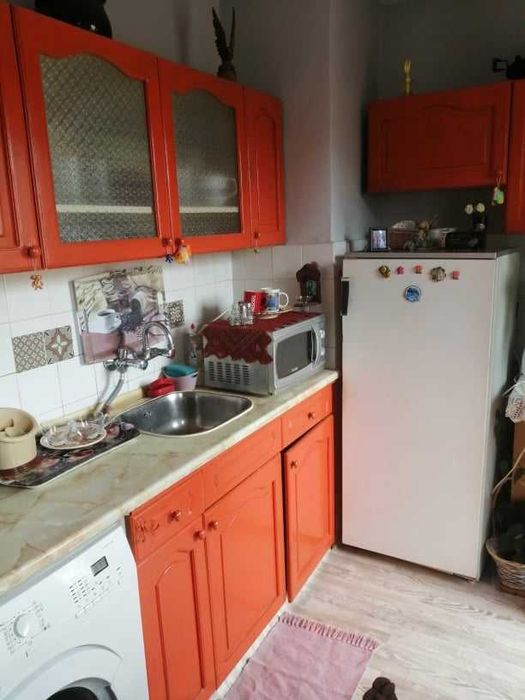 Дава се под наем Едностаен апартамент в Бургас, Изгрев - 42 кв.м за 255 € - Снимка #3
