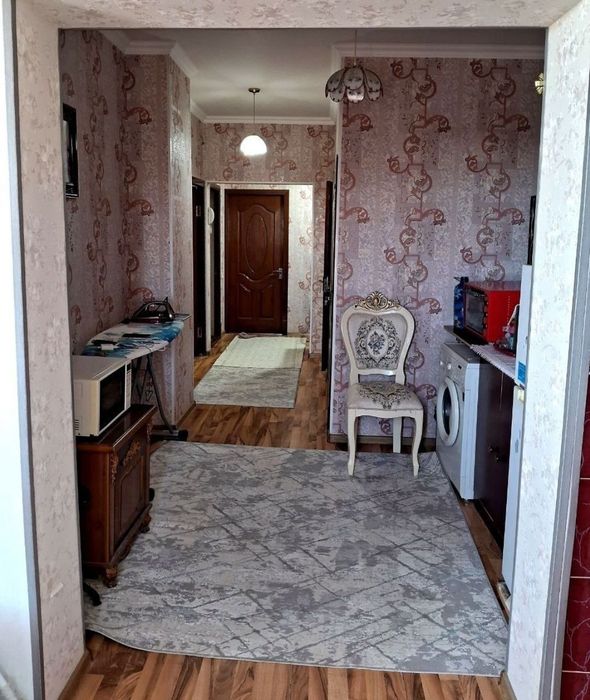 Продаётся на Карасу-6 2ком