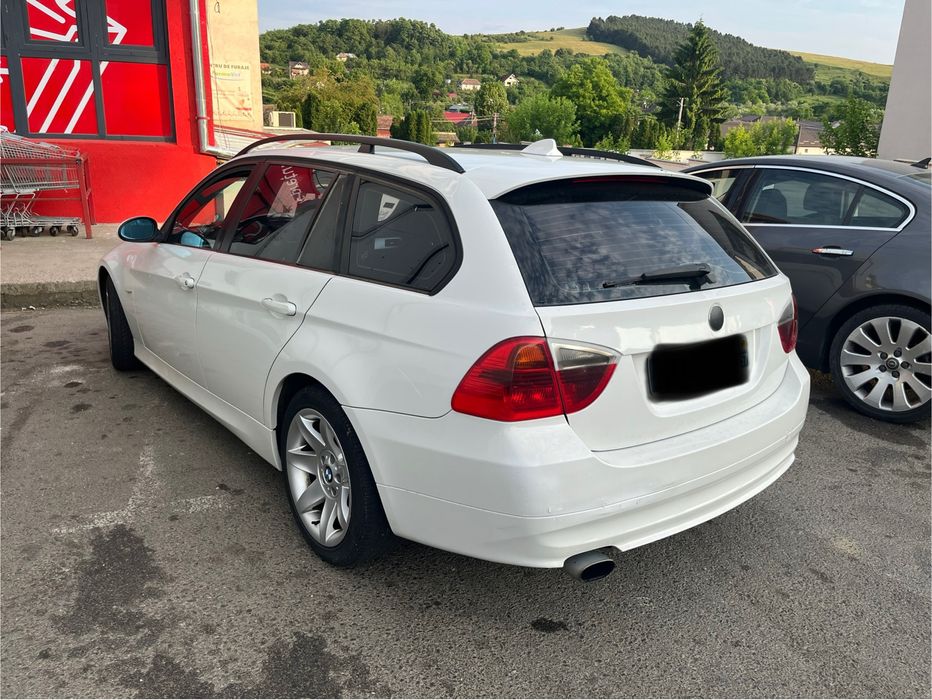 Bara fata spate aripa stanga dreapta far bmw seria 3 e90 91 2.0 d n47