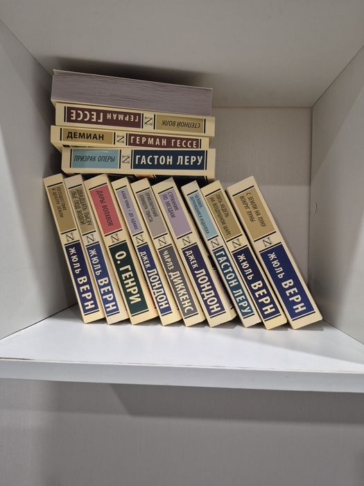 Книги продам новые