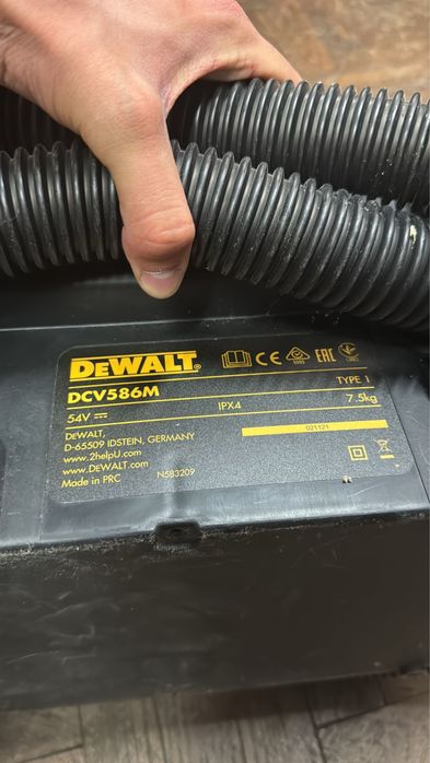 Aspirator Flexvolt DeWalt DCV586M