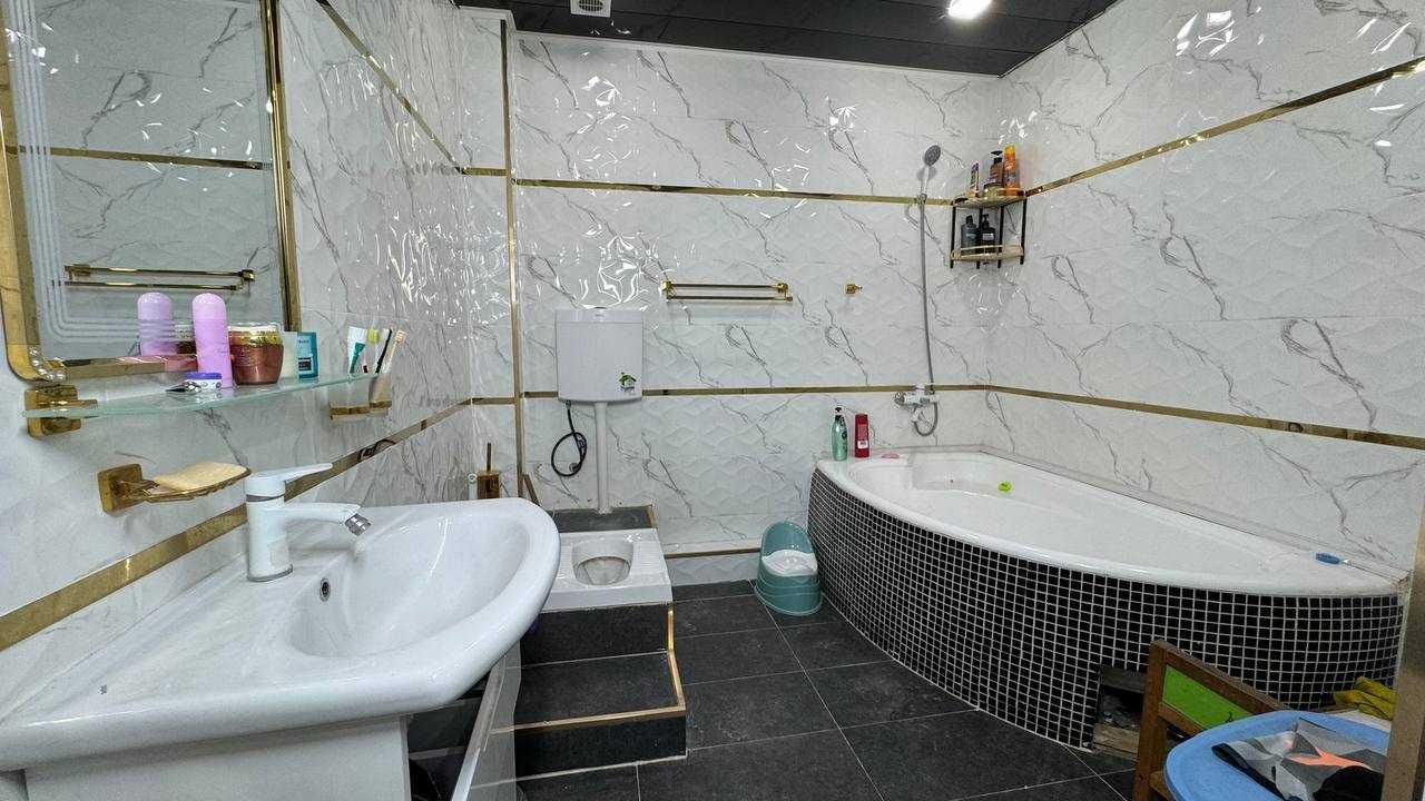 Farg'ona sh. Frunziskiy KIUF 3 xonali uy sotiladi  ID:283686