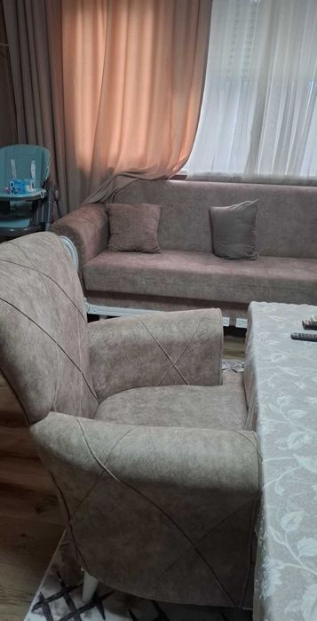 Мека мебел Холова