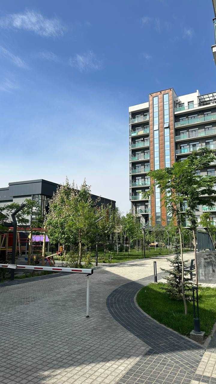 ПРОДАМ СРОЧНО в элитной новостройке "Tiara Residence" 2/9/10, коробка
