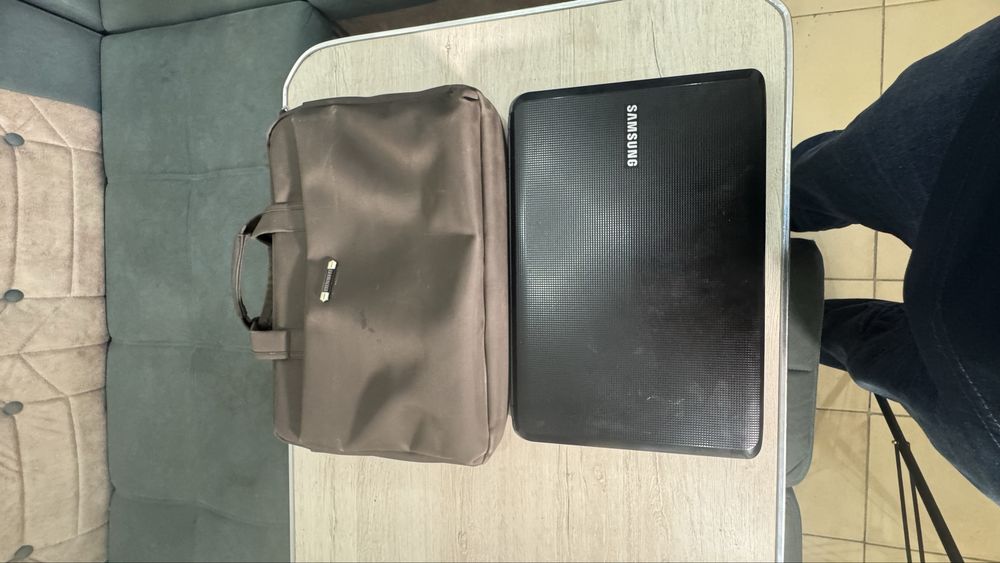 Notbuk Samsung sotiladi