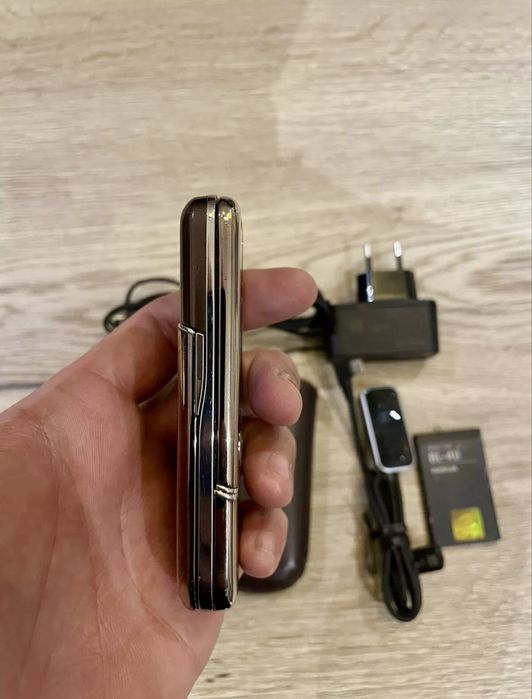 Nokia 8800 Sapphire