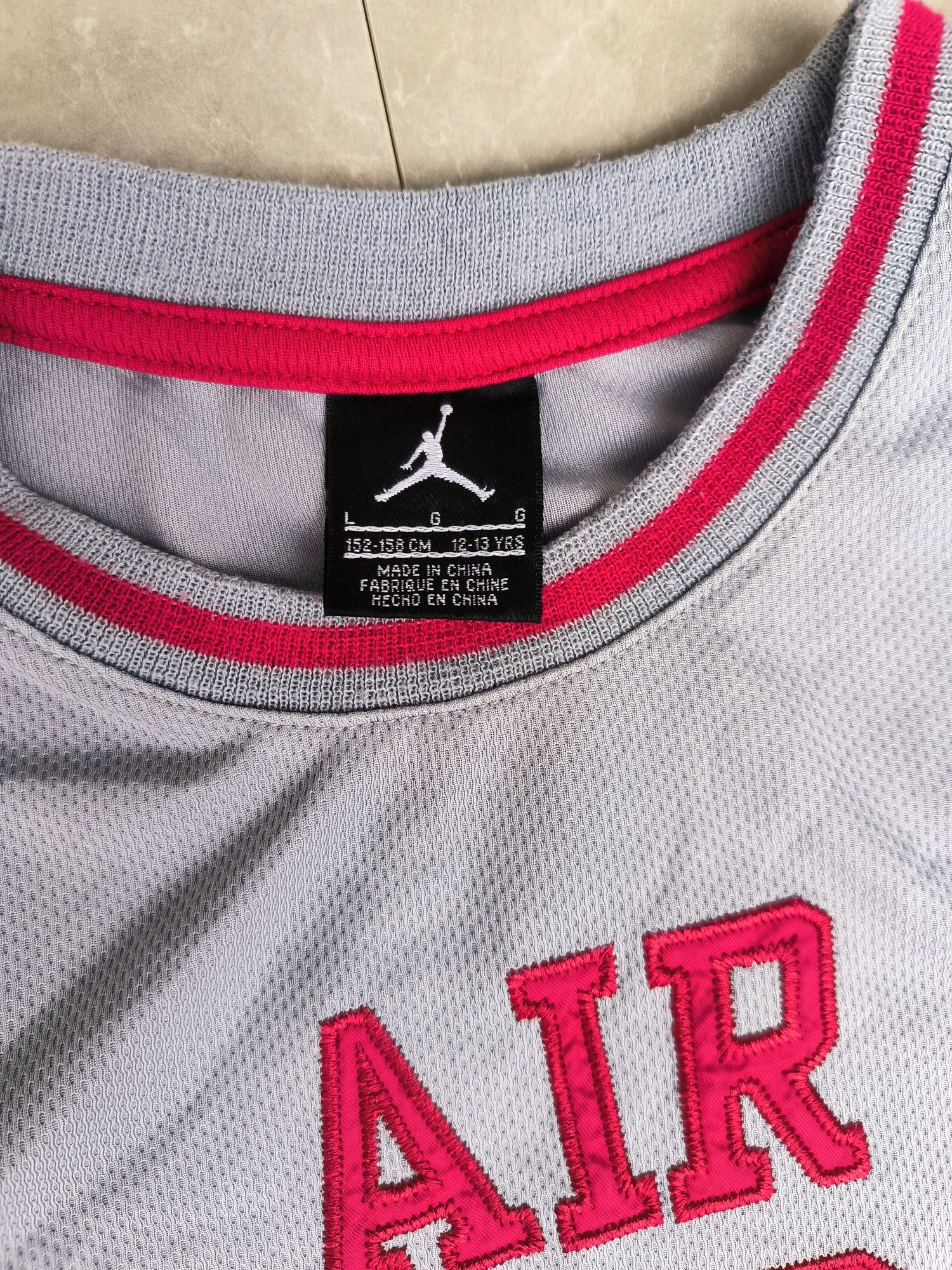 Nike Air Jordan потник 152 - 158см.