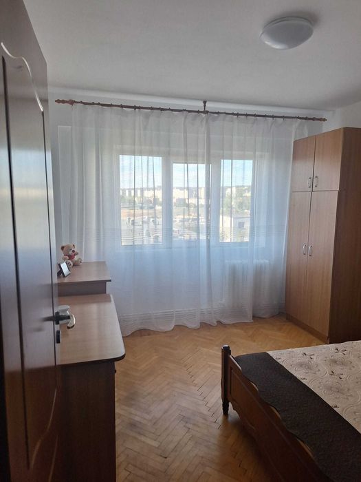Apartament cu 3 camere Iasi zona Mircea cel Batran