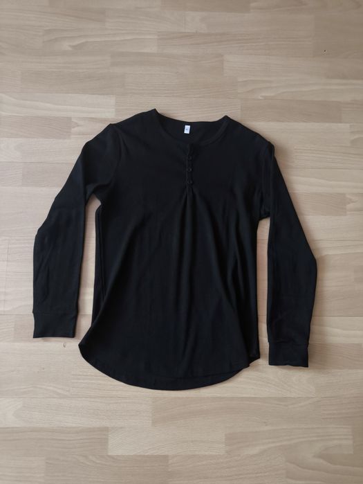 black henley T-Shirt