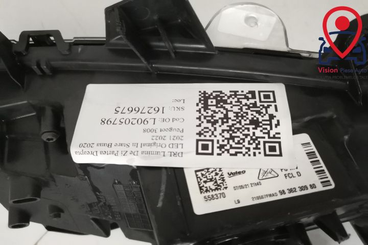 ДРЛ Дневна Светлина Дясна Страна LED Оригинален В Добро Състояние Пежо