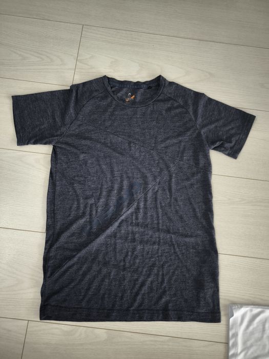 Vând lot de haine 158-164 băieți