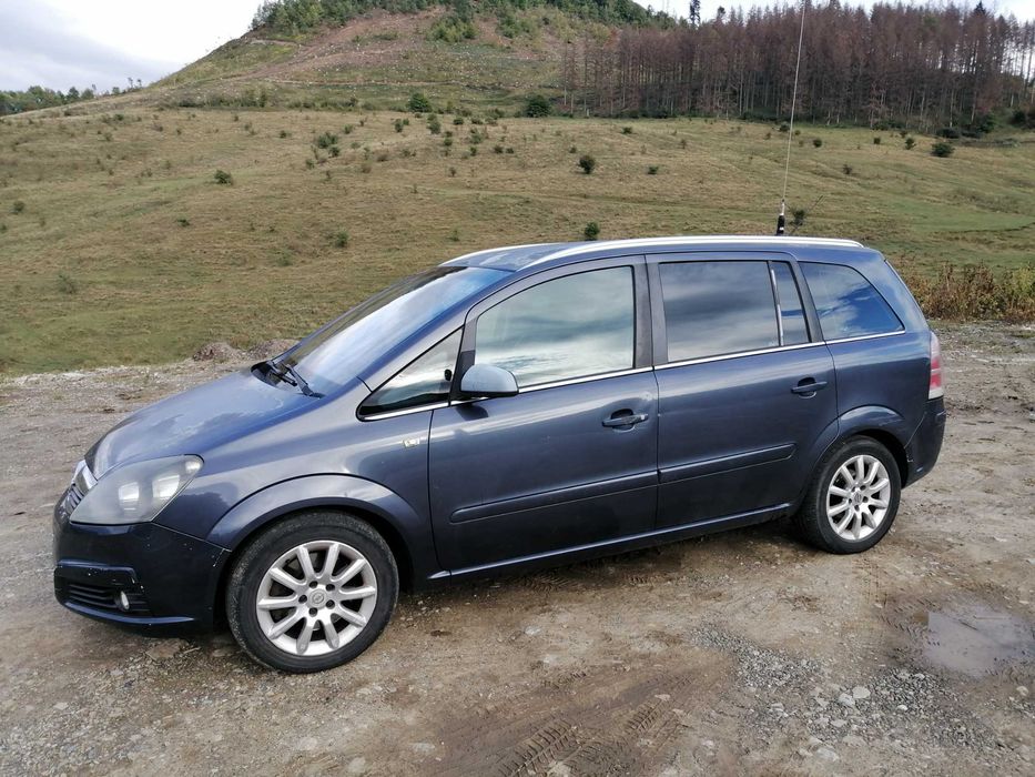 Vând Opel Zafira B 1.9 cdti 150 CP