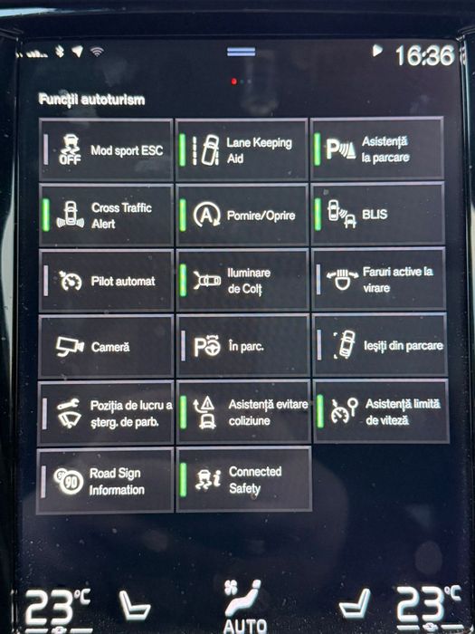 Vând Volvo XC60 2018