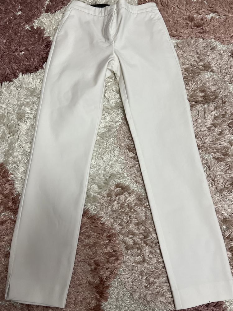 Pantaloni lungi Zara