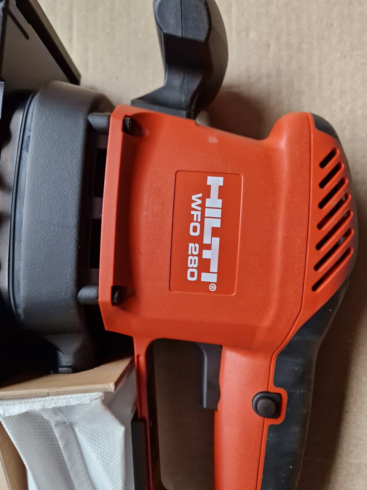 Hilti slefuitoare dreptunghiulara