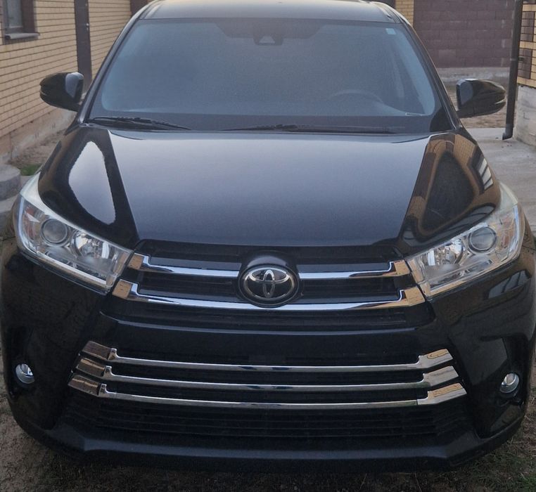 Продам Тойота хайлендер