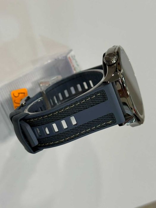 Huawei Watch GT 5 (46mm) -  Blue Woven Strap